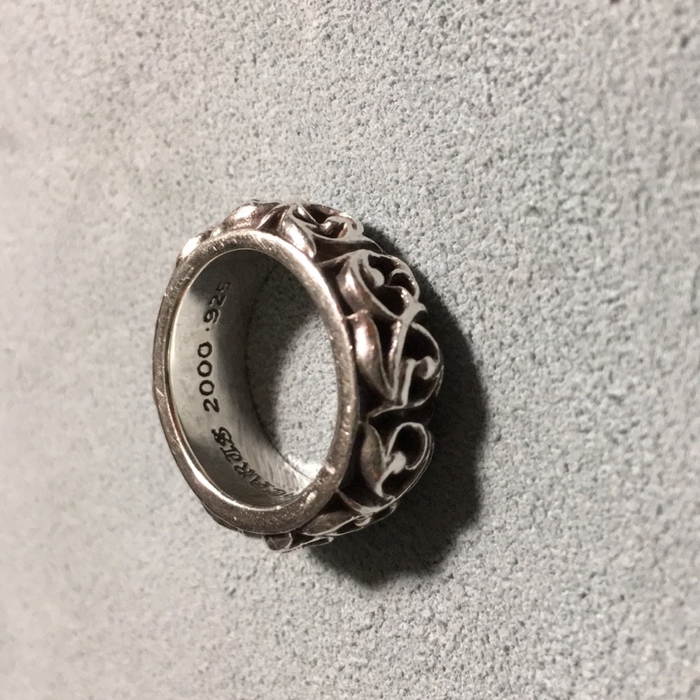 Silver ring - Picture 2 of 7